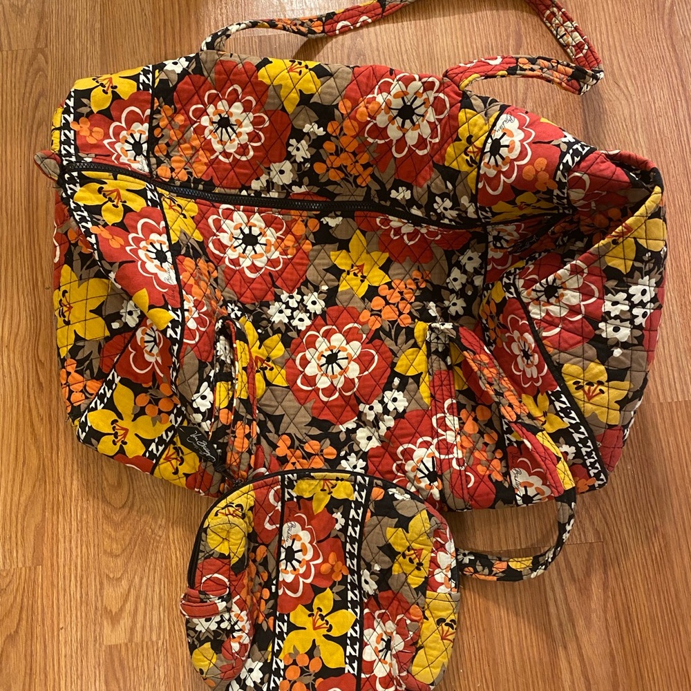 Matching Vera Bradley duffle and cosmetic case